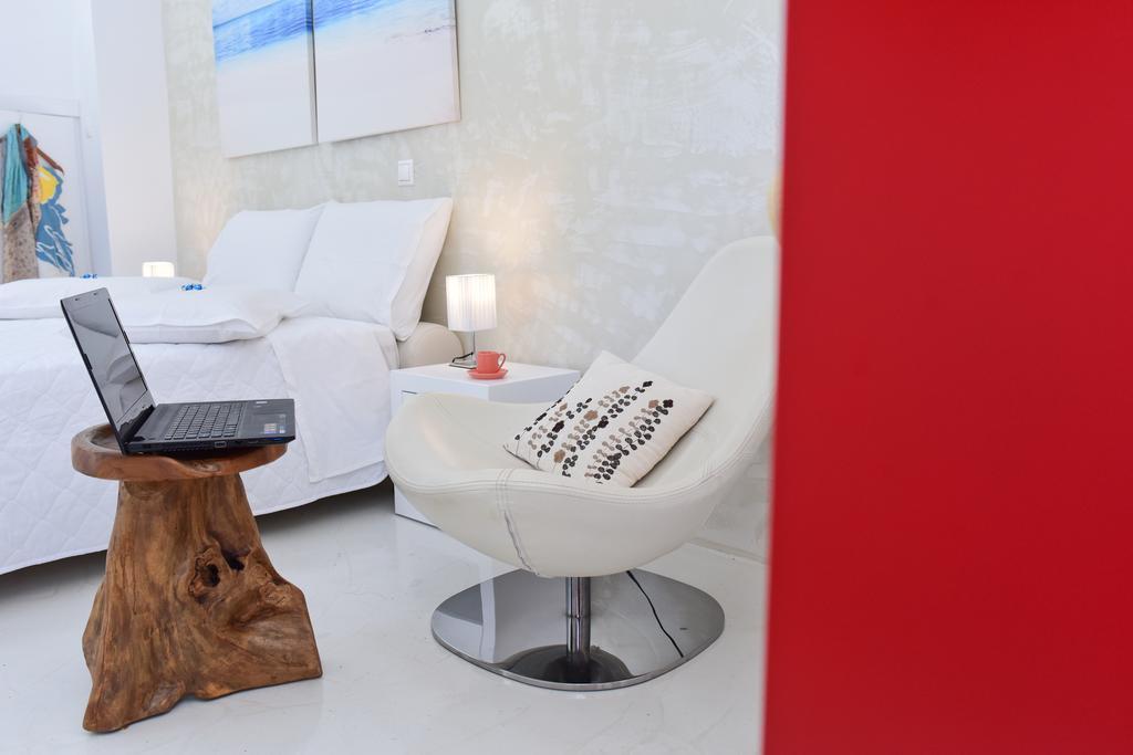 Mavres Luxury Studio Ágios Matthaíos 외부 사진